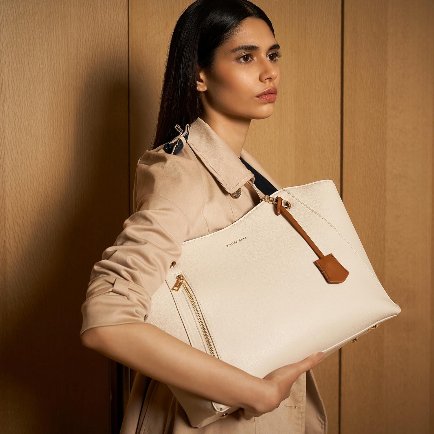 Miraggio Dakota Solid Structured Tote Bag for Women - Image 3